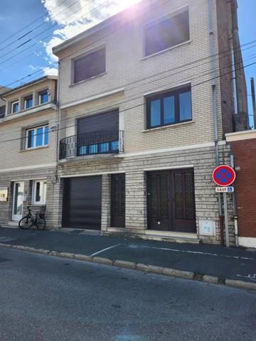 Hénin-beaumont – ensemble immobilier à usage mixte avec potentiel garage