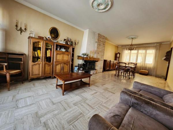 Hénin-beaumont – ensemble immobilier à usage mixte avec potentiel garage