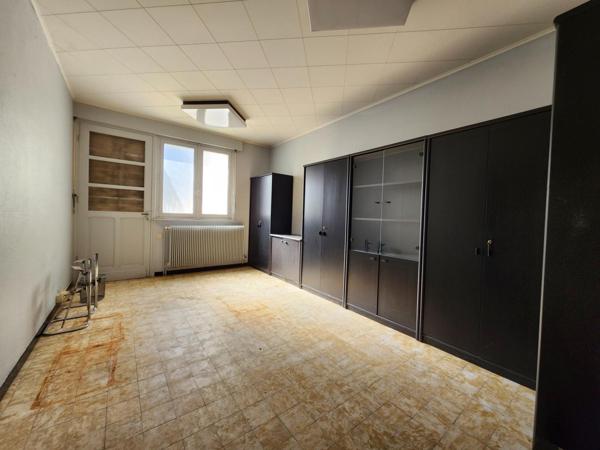 Hénin-beaumont – ensemble immobilier à usage mixte avec potentiel garage