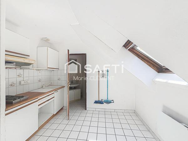 Appartement de 30 m2 avec 2 balcons et place de parking