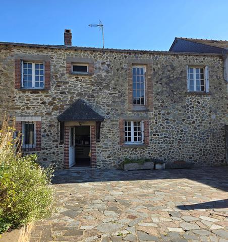 5 chambres, jardin, garage. , Cosse le vivien 5 chambres, jardin, garage. , Cosse le vivien