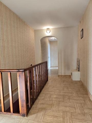 5 chambres, jardin, garage. , Cosse le vivien 5 chambres, jardin, garage. , Cosse le vivien