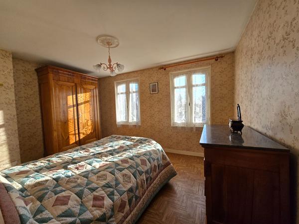 5 chambres, jardin, garage. , Cosse le vivien 5 chambres, jardin, garage. , Cosse le vivien