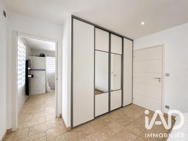 Maison à vendre 7 pièces 136 m² Saint-Yrieix-sur-Charente