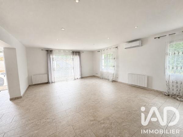 Maison à vendre 7 pièces 136 m² Saint-Yrieix-sur-Charente
