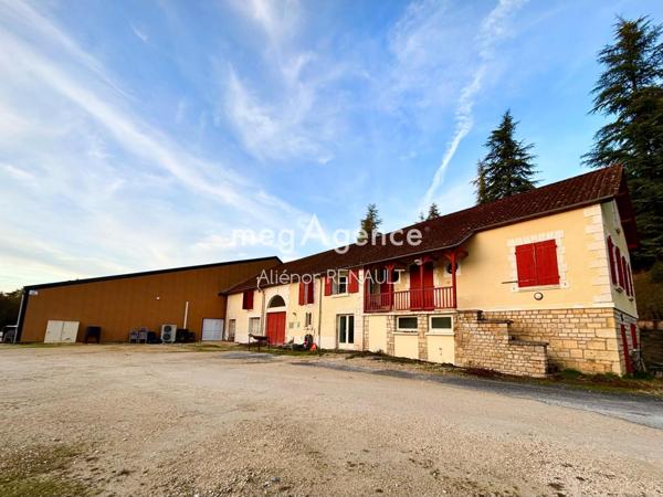 Local Commercial à BOULAZAC ISLE MANOIRE, 24330 - 14 pièces 1500m²