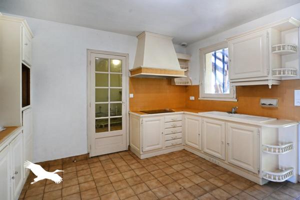 Maison à vendre |  Saint-Yrieix-sur-Charente |  5 pièces | 166 m²