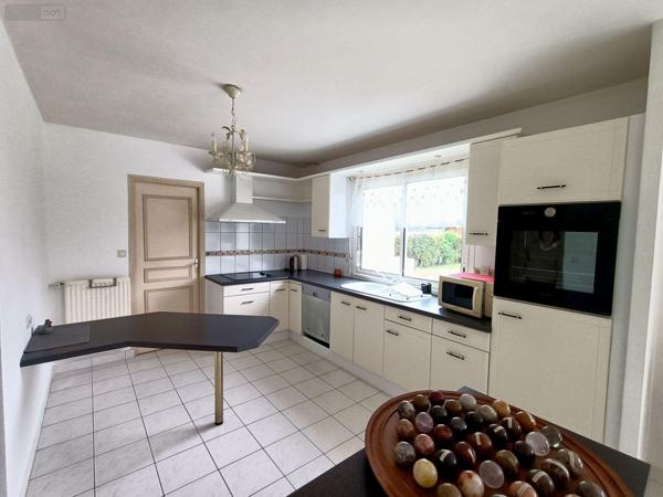 Maison à vendre à Bruz en Ille-et-Vilaine (35170), ref : 35129-6793   
Bois de Carcé