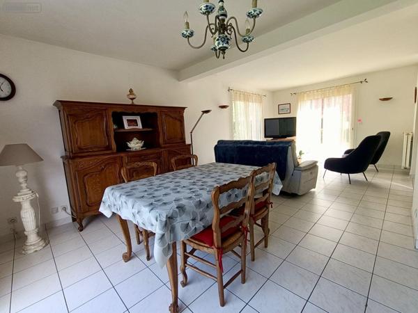 Maison à vendre à Bruz en Ille-et-Vilaine (35170), ref : 35129-6793   
Bois de Carcé