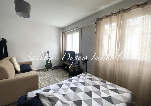 Saintes (17100) NOUVEAUTE : STUDIO Centre-Ville Saintes