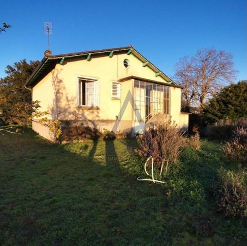 Maison 102 m² avec garage sur terrain constructible de 1822 m² à Coutras