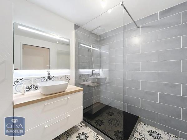 Maison à louer 3 pièces 85m²