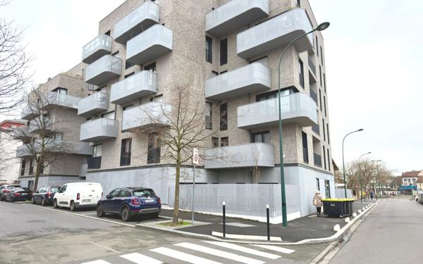 Appartement à vendre    4 pièces • 85,47 m2 Épinay-sur-Seine