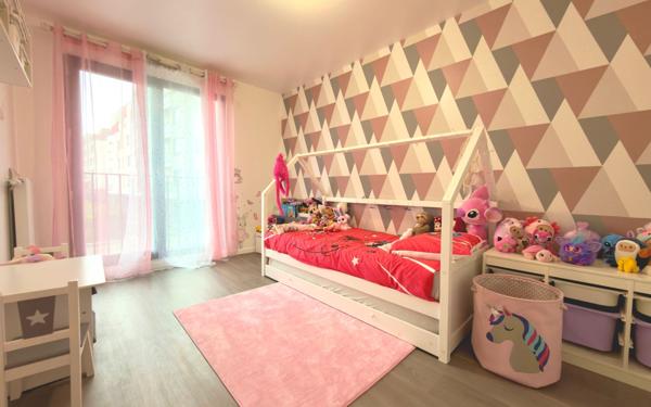 Appartement à vendre    4 pièces • 85,47 m2 Épinay-sur-Seine