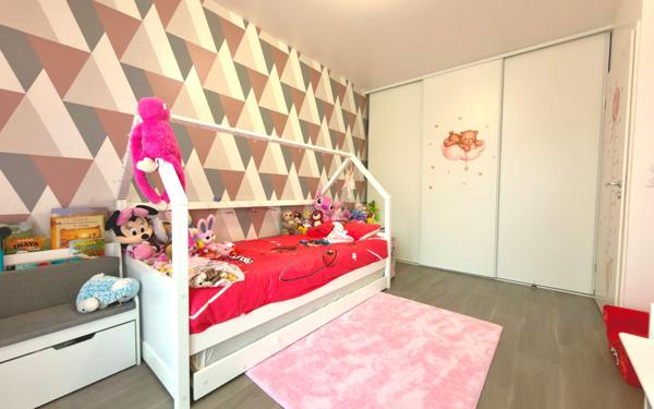 Appartement à vendre    4 pièces • 85,47 m2 Épinay-sur-Seine