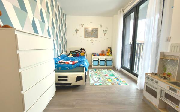 Appartement à vendre    4 pièces • 85,47 m2 Épinay-sur-Seine