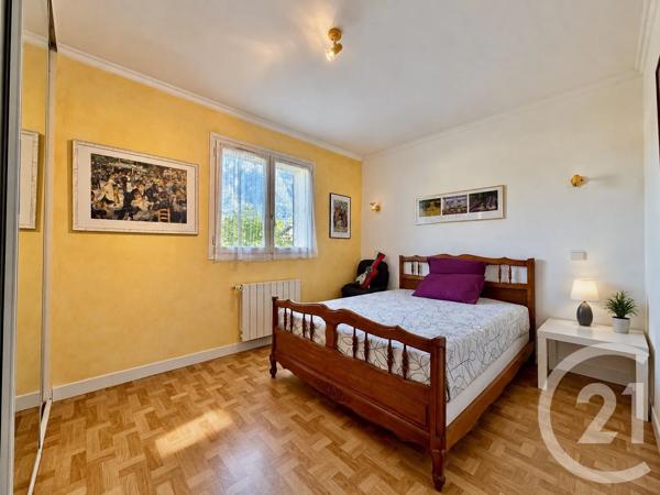 Maison à vendre  5 pièces - 111 m 2   ST PIERRE EN FAUCIGNY  - 74