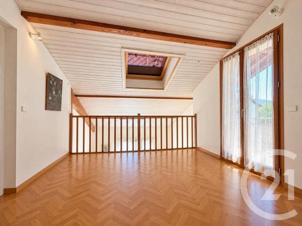 Maison à vendre  5 pièces - 111 m 2   ST PIERRE EN FAUCIGNY  - 74