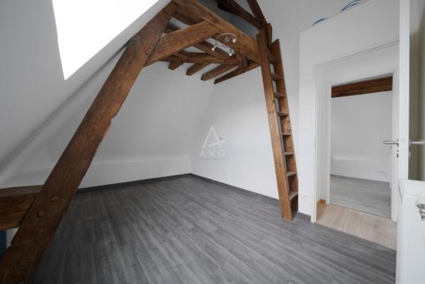 FLEUREY-SUR-OUCHE (21) - Maison en pierre 9 pièces