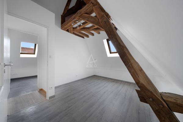 FLEUREY-SUR-OUCHE (21) - Maison en pierre 9 pièces