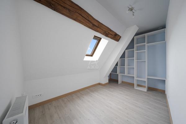 FLEUREY-SUR-OUCHE (21) - Maison en pierre 9 pièces