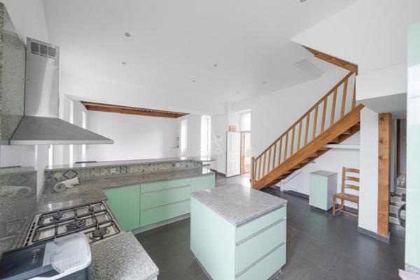 FLEUREY-SUR-OUCHE (21) - Maison en pierre 9 pièces