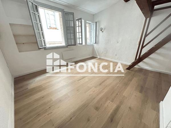 Location Studio 33 m² - 4 RUE DU CHAPEAU ROUGE Montpellier 34000