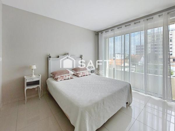 APPARTEMENT VUE MER - 3 PIÈCES ET ROOFTOP - 83m2 - ROYAN ( 17200)