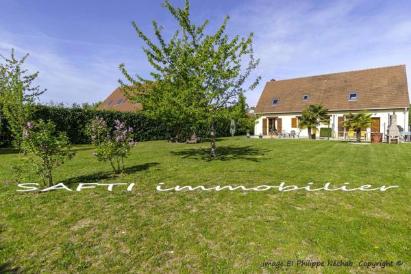 Limetz-Villez - Maison de 161m² - 3 chambres - sur 1099m2 de jardin.