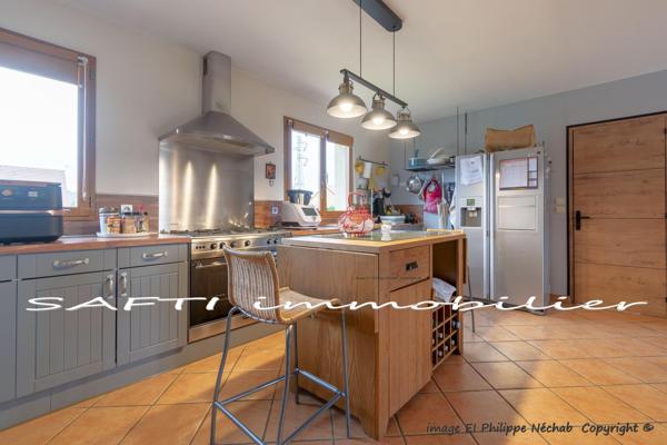 Limetz-Villez - Maison de 161m² - 3 chambres - sur 1099m2 de jardin.