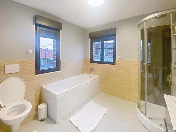 Pavillon moderne de 2025 !