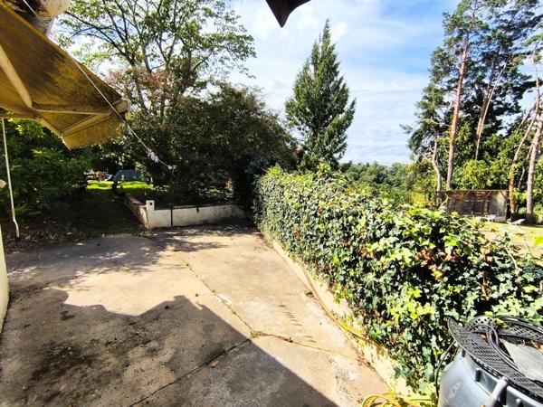 64 m2 plus combles aménageables, avec jardin