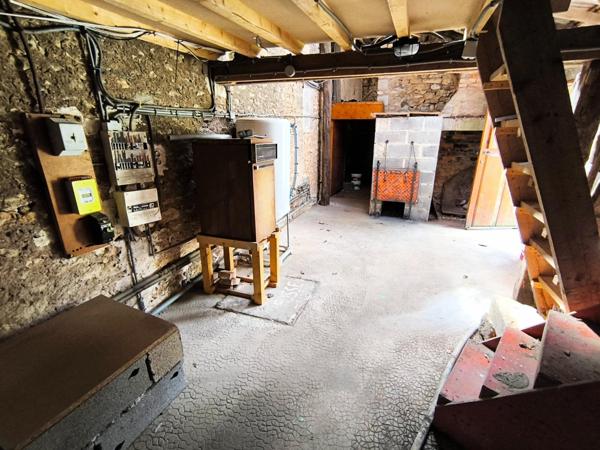 64 m2 plus combles aménageables, avec jardin