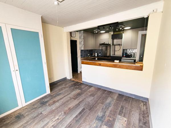 64 m2 plus combles aménageables, avec jardin