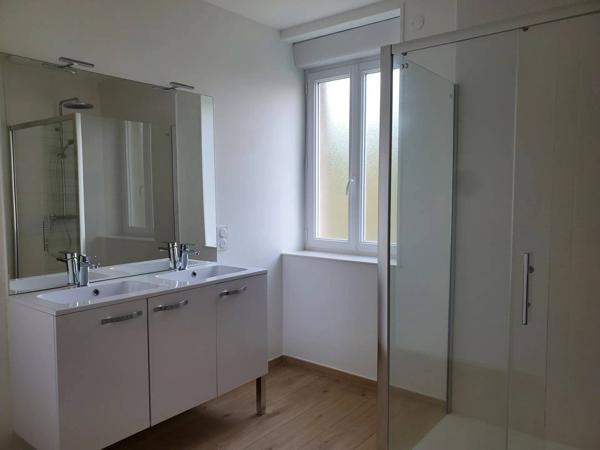 Maison entièrement rénovée de 4 chbres + mezzanine