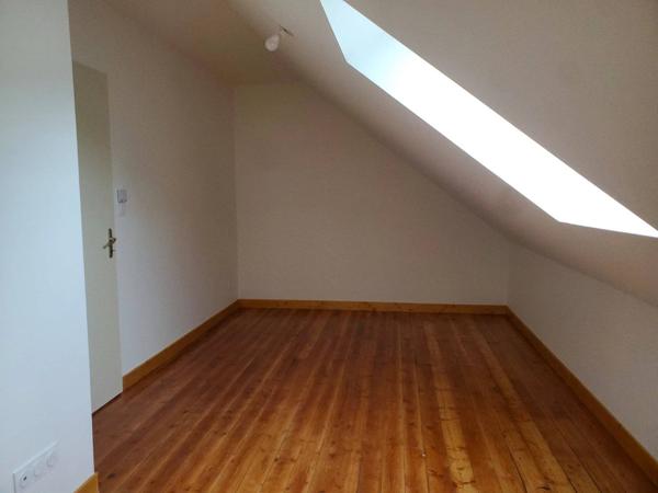 Maison entièrement rénovée de 4 chbres + mezzanine