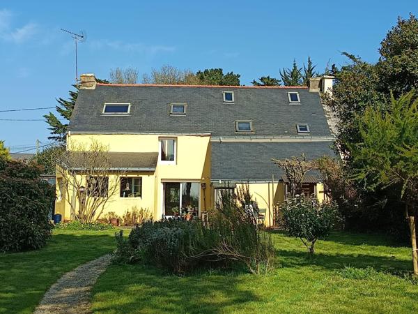 Longère en pierres atypique, au calme sans vis-à-vis