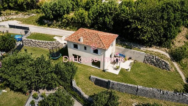 Maison à vendre 4 pièces de 109 m²