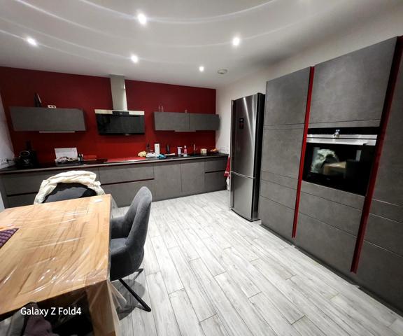 Belle maison de plein pied de 145 m² sur 692 m² de terrain