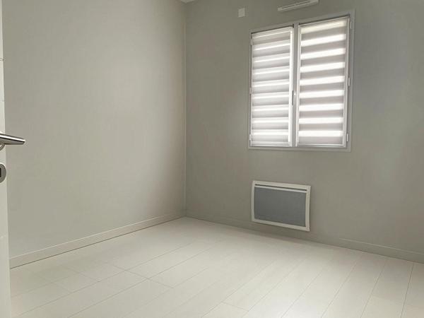 Maison de plain-pied - 2019 - 83 m² - 3 chambres - Jardin, piscine et garage