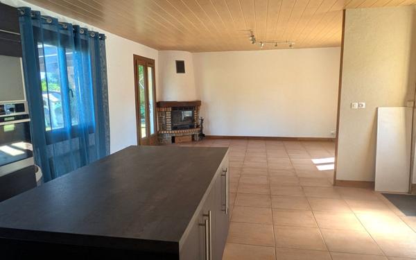 Maison à vendre    5 pièces •  Fressancourt