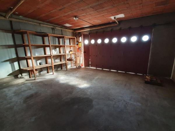 Maison  6 pièce(s) 210 m2 + Garage  sur terrain de 600 m2