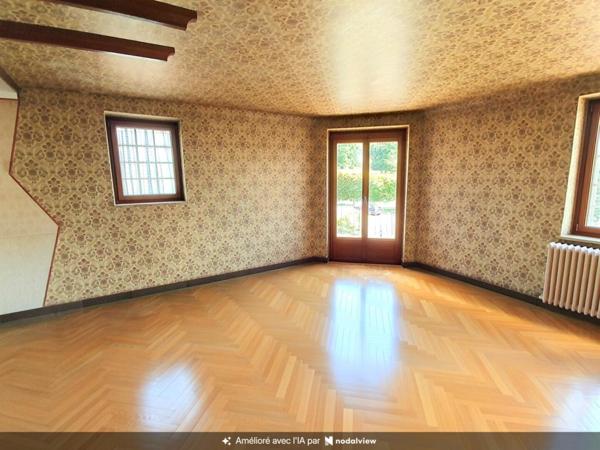 Maison  6 pièce(s) 210 m2 + Garage  sur terrain de 600 m2