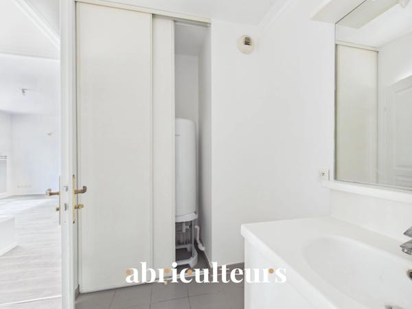 Appartement T2 rénové de caractère, terrasse & jardin Résidence de standing à Survilliers