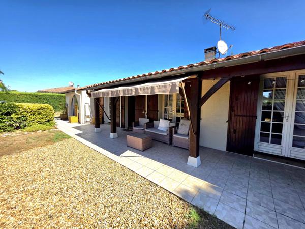 Superbe bungalow de 3-chambres avec grand jardin privatif, à quelques minutes à pied d'Eymet