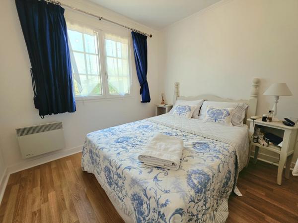 Superbe bungalow de 3-chambres avec grand jardin privatif, à quelques minutes à pied d'Eymet