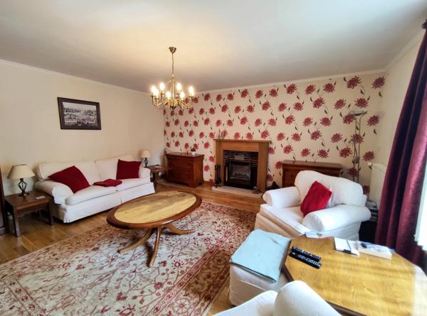 Charmante maison de 3 Chambres avec Beaux Jardins dans un Hameau Paisible