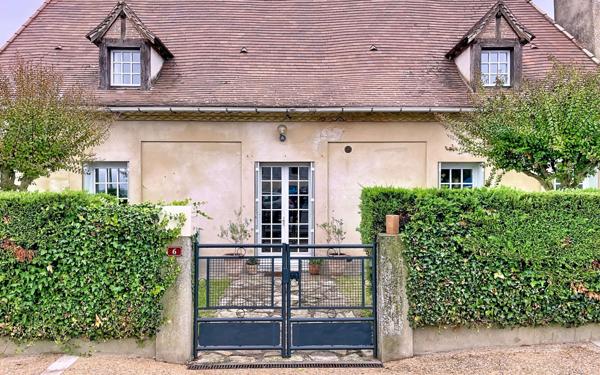 Maison à vendre    5 pièces •  La Force