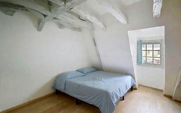 Maison à vendre    5 pièces •  La Force