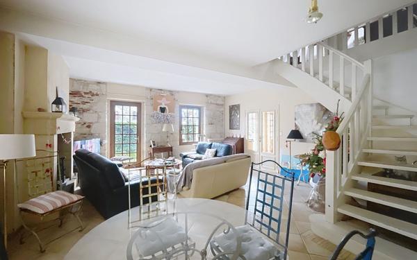 Maison à vendre    5 pièces •  La Force